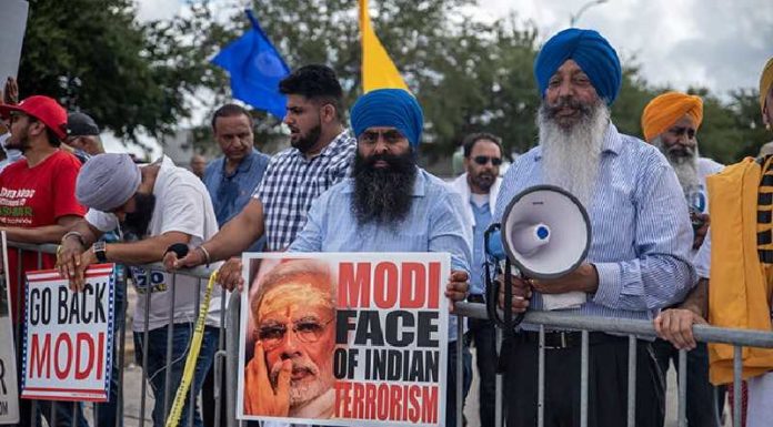 ਪ੍ਰਵਾਸੀ ਭਾਰਤੀ ਆਏ ਕਿਸਾਨਾਂ ਦੇ ਹੱਕ ‘ਚ, ਅਮਰੀਕਾ ਗਏ ਮੋਦੀ ਦਾ ਜ਼ਬਰਦਸਤ ਵਿਰੋਧ, ਹਿਟਲਰ ਨਾਲ ਕੀਤੀ ਤੁਲਨਾ