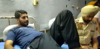 ਮੋਗਾ : ਨਾਕੇ ‘ਤੇ ਖੜ੍ਹੇ ਪੁਲਿਸ ਮੁਲਾਜ਼ਮ ‘ਤੇ 2 ਮੋਟਰਸਾਈਕਲ ਸਵਾਰਾਂ ਨੇ ਚਲਾਈਆਂ ਗੋਲੀਆਂ, ਗ੍ਰਿਫ਼ਤਾਰ