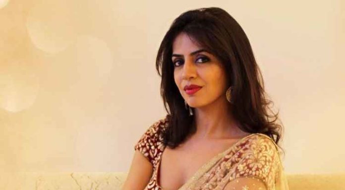 ‘ਆਸ਼ਰਮ’ ਦੀ ਬਬੀਤਾ ਤੋਂ ਬਾਅਦ ‘ਸਾਧਵੀ ਮਾਤਾ’ ਦਾ ਬੋਲਡ ਰੂਪ ਹੋਇਆ ਵਾਇਰਲ, ਵੇਖੋ ਤਸਵੀਰਾਂ