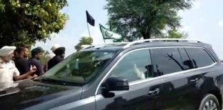 ਰਾਜਾ ਵੜਿੰਗ ਦਾ ਕਿਸਾਨਾਂ ਨੇ ਕੀਤਾ ਜ਼ਬਰਦਸਤ ਵਿਰੋਧ, ਵਿਖਾਈਆਂ ਕਾਲੀਆਂ ਝੰਡੀਆਂ