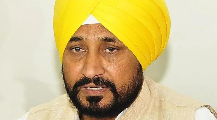 SC/BC ਤੇ ਗਰੀਬੀ ਰੇਖਾ ਤੋਂ ਥੱਲੇ ਵਾਲਿਆਂ ਨੂੰ ਮੁਫ਼ਤ ਬਿਜਲੀ 200 ਯੂਨਿਟਾਂ ਤੋਂ ਵਧਾ ਕੇ 300 ਯੂਨਿਟ ਕੀਤੀ ਜਾਵੇਗੀ, ਪੜ੍ਹੋ ਪਹਿਲੀ ਕੈਬਿਨੇਟ ਮੀਟਿੰਗ ‘ਚ ਕੀ-ਕੀ ਹੋਏ ਫੈਸਲੇ