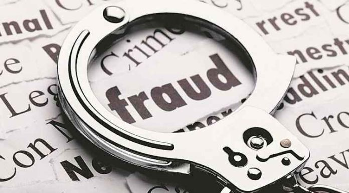 ਮੋਗਾ : ਟੀਕਾਕਰਨ ‘ਚ ਵੱਡੀ ਗੜਬੜੀ, ਕੋਰੋਨਾ ਵੈਕਸੀਨ ਦੀ ਥਾਂ ਲਗਾ ਦਿੱਤੇ ਮਲਟੀ-ਵਿਟਾਮਿਨ ਦੇ ਟੀਕੇ, 3 ਔਰਤਾਂ ਗ੍ਰਿਫ਼ਤਾਰ