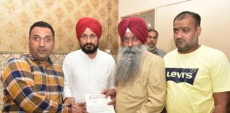 ਨੇਤਰਹੀਣਾਂ ਨੂੰ ਲੱਭ-ਲੱਭ ਕੇ ਉਨ੍ਹਾਂ ਦਾ ਮੁਫਤ ਇਲਾਜ ਕਰਵਾਵੇਗੀ ਪੰਜਾਬ ਸਰਕਾਰ, ਮੁੱਖ ਮੰਤਰੀ ਚੰਨੀ ਨੇ ਕੀਤਾ ਐਲਾਨ