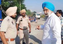 ਡਿਪਟੀ CM ਰੰਧਾਵਾ ਦਾ ਫਿਲੌਰ ‘ਚ ਨਾਕੇ ‘ਤੇ ਛਾਪਾ, ਪੁਲਿਸ ਮੁਲਾਜ਼ਮ ਕਮਰੇ ‘ਚ ਫਰਮਾ ਰਹੇ ਸਨ ਆਰਾਮ, 3 ਸਸਪੈਂਡ