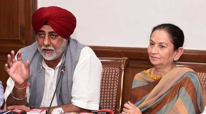 ਨਰਮੇ ਦੇ ਨੁਕਸਾਨ ਲਈ ਮੁਆਵਜ਼ੇ ਵਾਸਤੇ 416 ਕਰੋੜ ਤੋਂ ਵੱਧ ਦੀ ਰਾਸ਼ੀ ਜਾਰੀ ਕਰਨ ਦਾ ਅਰੁਨਾ ਚੌਧਰੀ ਤੇ ਰਣਦੀਪ ਨਾਭਾ ਵੱਲੋਂ ਐਲਾਨ