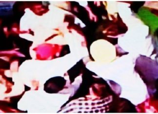 ਆਮ ਬੰਦੇ ਨੇ MLA ਨੂੰ ਪੁੱਛਿਆ- ਡਿਵੈਲਪਮੈਂਟ ਲਈ ਕੀ ਕੀਤਾ? ਜਵਾਬ ‘ਚ ਵਿਧਾਇਕ ਨੇ ਮਾਰੇ ਥੱਪੜ, ਕਾਂਗਰਸੀ ਵਰਕਰਾਂ ਤੇ ਪੁਲਿਸ ਨੇ ਵੀ ਕੁੱਟਿਆ