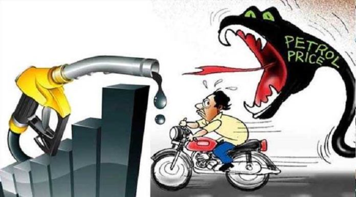 OMG! ਫਿਰ ਵਧੀਆਂ ਪੈਟਰੋਲ-ਡੀਜ਼ਲ ਦੀਆਂ ਕੀਮਤਾਂ, ਅੱਤ ਦੀ ਮਹਿੰਗਾਈ ‘ਚ ਜੀਣਾ ਹੋਇਆ ਔਖਾ