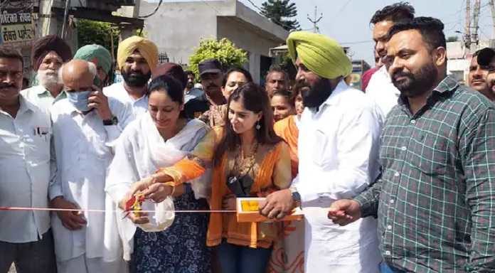 Rabia Sidhu Active in Politics : ਸਿੱਧੂ ਦੀ ਗੈਰਹਾਜ਼ਰੀ ‘ਚ ਧੀ ਰਾਬੀਆ ਨੇ ਕੀਤਾ ਸੜਕ ਦਾ ਉਦਘਾਟਨ