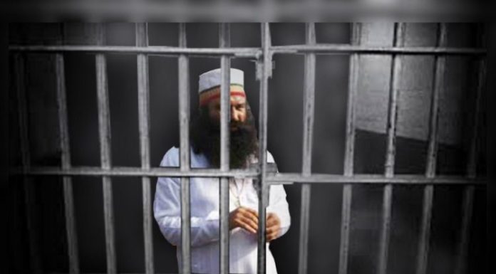 ਬੇਅਦਬੀ ਮਾਮਲੇ ‘ਚ ਸੁਨਾਰੀਆ ਜੇਲ ‘ਚ ਰਾਮ ਰਹੀਮ ਤੋਂ ਹੋਈ 5 ਘੰਟੇ ਪੁੱਛਗਿਛ, ਪਹਿਲਾਂ ਹੀ ਉਮਰਕੈਦ ਦੀ ਸਜ਼ਾ ਕੱਟ ਰਿਹੈ ਡੇਰਾ ਮੁਖੀ