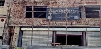 ਭਾਜਪਾ ਦਿਹਾਤੀ ਪ੍ਰਧਾਨ ਅਮਰੀ ਦੀ ਬਿਲਡਿੰਗ ਤੜਕੇ 5 ਵਜੇ ਸੀਲ, ਉਪਰਲੀ ਮੰਜ਼ਿਲ ਪਹਿਲਾਂ ਹੀ ਬੰਦ, ਸ਼ਿਕਾਇਤ ਤੋਂ ਬਾਅਦ ਮੁੜ ਕਾਰਵਾਈ