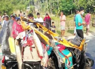 ਟਰੱਕ-ਆਟੋ ਰਿਕਸ਼ਾ ਦੀ ਜ਼ਬਰਦਸਤ ਟੱਕਰ ‘ਚ 10 ਦੀ ਮੌਤ