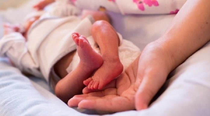 ਡਾਕਟਰਾਂ ‘ਤੇ ਲਾਪ੍ਰਵਾਹੀ ਦਾ ਆਰੋਪ : ਬੱਚੇ ਨੂੰ ਜਨਮ ਦੇਣ ਤੋਂ ਬਾਅਦ ਔਰਤ ਦੀ ਮੌਤ, ਹਸਪਤਾਲ ਦੇ ਬਾਹਰ ਹੰਗਾਮਾ; ਦੇਰ ਰਾਤ ਤੱਕ ਧਰਨਾ ਲਗਾ ਕੀਤਾ ਰੋਸ ਪ੍ਰਦਰਸ਼ਨ