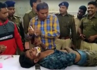ਬਿਹਾਰ : ਜ਼ਖਮੀ ਦੇ ਕੋਲ ਖੜ੍ਹੇ ਪੁਲਿਸ ਵਾਲੇ ਠਹਾਕੇ ਲਾਉਂਦੇ ਆਏ ਨਜ਼ਰ, ਪੜ੍ਹੋ ਕੀ ਹੈ ਮਾਮਲਾ?