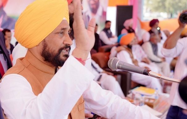 ਬਾਦਲਾਂ ਨੂੰ ਪੰਜਾਬ ਵਿਰੁੱਧ ਕੀਤੇ ਗੁਨਾਹਾਂ ਦੀ ਕੀਮਤ ਚੁਕਾਉਣੀ ਪਵੇਗੀ : ਮੁੱਖ ਮੰਤਰੀ ਚਰਨਜੀਤ ਚੰਨੀ