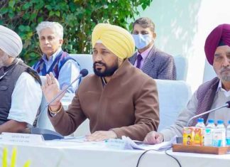 ਕਿਸਾਨਾਂ ਦੀ CM ਚੰਨੀ ਨਾਲ ਮੀਟਿੰਗ ਸਮਾਪਤ : ਕਰਜ਼ਾ ਮੁਆਫੀ ‘ਤੇ ਨਹੀਂ ਬਣੀ ਸਹਿਮਤੀ, ਫਿਰ ਹੋਵੇਗੀ ਮੀਟਿੰਗ; ਰਾਜੇਵਾਲ ਬੋਲੇ- ਮੰਗਾਂ ਲਾਗੂ ਹੋਣ ‘ਤੇ ਹੀ ਹੋਵਾਂਗੇ ਸੰਤੁਸ਼ਟ