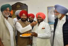 ਕੁਲਦੀਪ ਸਿੰਘ ਵੈਦ ਨੇ ਮੁੱਖ ਮੰਤਰੀ ਚਰਨਜੀਤ ਸਿੰਘ ਚੰਨੀ ਦੀ ਮੌਜੂਦਗੀ ‘ਚ ਪੰਜਾਬ ਸਟੇਟ ਵੇਅਰਹਾਊਸ ਕਾਰਪੋਰੇਸ਼ਨ ਦੇ ਚੇਅਰਮੈਨ ਵਜੋਂ ਅਹੁਦਾ ਸੰਭਾਲਿਆ
