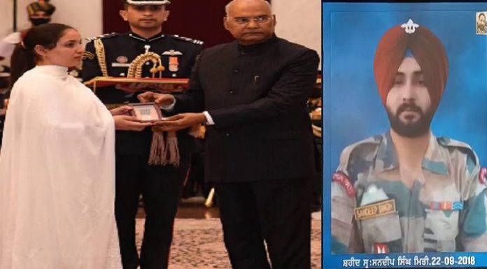 ਪਾਕਿਸਤਾਨ ਖਿਲਾਫ ਸਰਜੀਕਲ ਸਟ੍ਰਾਈਕ ਕਰਨ ਵਾਲੇ ਸ਼ਹੀਦ ਸੰਦੀਪ ਸਿੰਘ ਦੇ ਪਰਿਵਾਰ ਨੂੰ ਰਾਸ਼ਟਰਪਤੀ ਨੇ ਦਿੱਤਾ ਸ਼ੌਰਿਆ ਚੱਕਰ