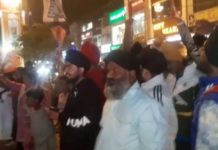 ਕਰਤਾਰਪੁਰ ਕੋਰੀਡੋਰ ਖੁੱਲ੍ਹਣ ‘ਤੇ BJP ਆਗੂਆਂ ਨੇ ਵੰਡੇ ਲੱਡੂ, ਕਿਸਾਨਾਂ ਨੇ ਲਾਏ ਭਾਜਪਾ ਮੁਰਦਾਬਾਦ ਦੇ ਨਾਅਰੇ