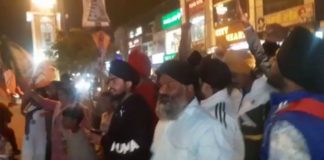 ਕਰਤਾਰਪੁਰ ਕੋਰੀਡੋਰ ਖੁੱਲ੍ਹਣ ‘ਤੇ BJP ਆਗੂਆਂ ਨੇ ਵੰਡੇ ਲੱਡੂ, ਕਿਸਾਨਾਂ ਨੇ ਲਾਏ ਭਾਜਪਾ ਮੁਰਦਾਬਾਦ ਦੇ ਨਾਅਰੇ