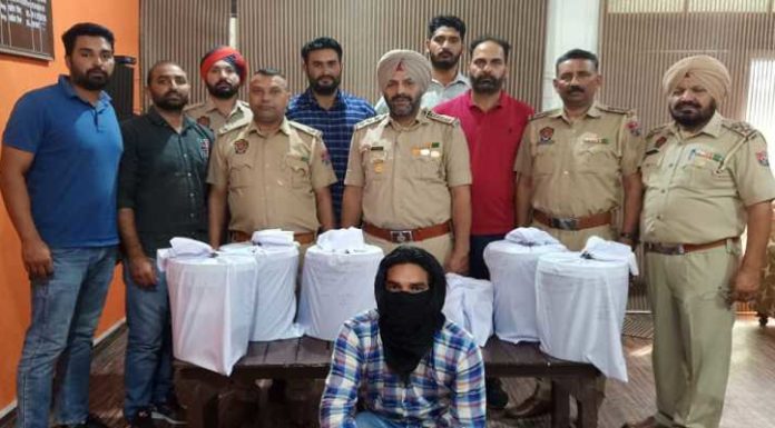 ਪੰਜਾਬ ਪੁਲਿਸ ਨੇ ਕਰਤਾਰਪੁਰ ਤੋਂ 55 ਕਿਲੋ ਅਫੀਮ ਕੀਤੀ ਬਰਾਮਦ, ਇਕ ਗ੍ਰਿਫ਼ਤਾਰ