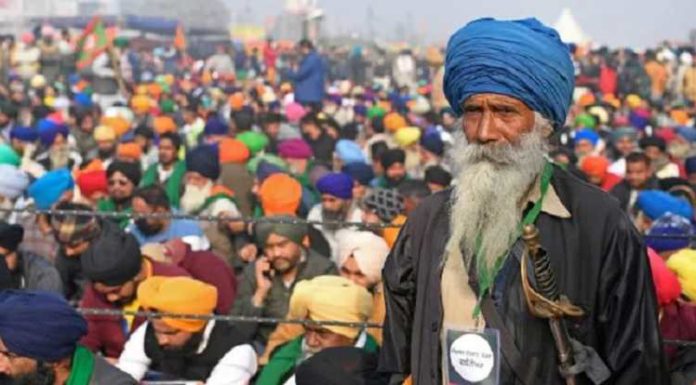 ਕਿਸਾਨ ਅੰਦੋਲਨ ਨੂੰ 1 ਸਾਲ ਪੂਰਾ, ਪਿਛਲੇ ਸਾਲ 26 ਨਵੰਬਰ ਨੂੰ ਸ਼ੁਰੂ ਹੋਇਆ ਸੀ ਅੰਦੋਲਨ, ਘਰ ਵਾਪਸੀ ਕਦੋਂ?