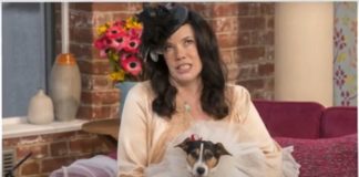 ਔਰਤ ਨੇ ਪਤੀ ਤੋਂ ਤਲਾਕ ਲੈ ਕੇ ਕੁੱਤੇ ਨਾਲ ਕਰਵਾਇਆ ਵਿਆਹ, ਕਿਹਾ- ਪਹਿਲਾਂ ਨਾਲੋਂ ਜ਼ਿਆਦਾ ਖੁਸ਼ ਹਾਂ, Video