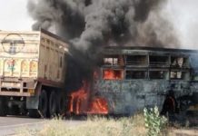 ਰਾਜਸਥਾਨ : ਨੈਸ਼ਨਲ ਹਾਈਵੇ ‘ਤੇ ਗਲਤ ਸਾਈਡ ਤੋਂ ਆ ਰਹੇ ਟਰਾਲੇ ਨੇ ਬੱਸ ਨੂੰ ਮਾਰੀ ਟੱਕਰ, ਬੱਸ ਨੂੰ ਲੱਗੀ ਭਿਆਨਕ ਅੱਗ, 12 ਲੋਕ ਜ਼ਿੰਦਾ ਸੜੇ