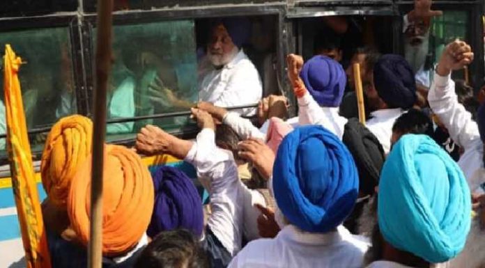 ਮੁੱਖ ਮੰਤਰੀ ਦੀ ਰਿਹਾਇਸ਼ ਦਾ ਘਿਰਾਓ ਕਰਨ ਜਾ ਰਹੇ ਸੁਖਬੀਰ ਬਾਦਲ ਸਣੇ ਕਈ ਅਕਾਲੀ ਵਰਕਰ ਗ੍ਰਿਫਤਾਰ