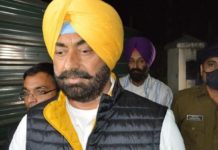 ਮਨੀ ਲਾਂਡਰਿੰਗ ਮਾਮਲੇ ‘ਚ ਬੁਰੀ ਤਰ੍ਹਾਂ ਫਸੇ ਸੁਖਪਾਲ ਖਹਿਰਾ, ਇੰਨੇ ਦਿਨ ਰਹਿਣਗੇ ਹਿਰਾਸਤ ‘ਚ