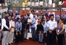 ਐਨ.ਆਰ.ਆਈ. ਗਾਖਲ ਬ੍ਰਾਦਰਜ਼ ਵਲੋਂ ਉਲੰਪਿਕ ’ਚ ਵਧੀਆ ਪ੍ਰਦਰਸ਼ਨ ਕਰਨ ’ਤੇ ਭਾਰਤੀ ਹਾਕੀ ਦੇ ਪੁਰਸ਼ ਤੇ ਮਹਿਲਾ ਖਿਡਾਰੀਆਂ ਨੂੰ 11 ਲੱਖ ਦਾ ਨਗਦ ਇਨਾਮ