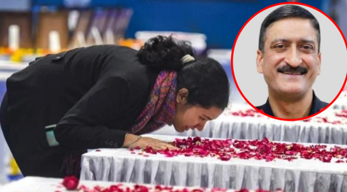 ਹੈਲੀਕਾਪਟਰ ਕ੍ਰੈਸ਼ ਮਾਮਲੇ ‘ਚ ਸ਼ਹੀਦ ਹੋਏ ਬ੍ਰਿਗੇਡੀਅਰ ਲਿੱਡਰ ਨੂੰ ਪਤਨੀ ਤੇ ਬੇਟੀ ਨੇ ਦਿੱਤੀ ਅੰਤਿਮ ਵਿਦਾਇਗੀ