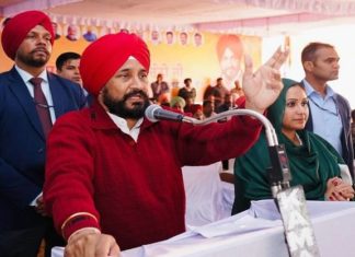 ਪੰਜਾਬ ਸਰਕਾਰ ਦਾ ਵੱਡਾ ਐਲਾਨ, ਸਾਰੇ ਵਿਦਿਆਰਥੀਆਂ ਲਈ ਮੁਫ਼ਤ ਬੱਸ ਸੇਵਾ, CM ਚੰਨੀ ਖੁਦ ਬੱਸ ਚਲਾ ਕੇ ਪੁੱਜੇ