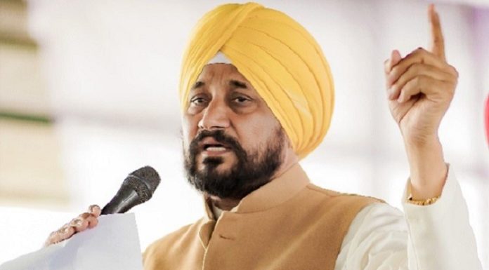 ਪੰਜਾਬ ਨੂੰ ਤਬਾਹ ਕਰਨ ਲਈ ਮੋਦੀ ਨਾਲ ਰਲੇ ਹੋਏ ਕੈਪਟਨ ਤੇ ਬਾਦਲ : ਮੁੱਖ ਮੰਤਰੀ ਚਰਨਜੀਤ ਚੰਨੀ