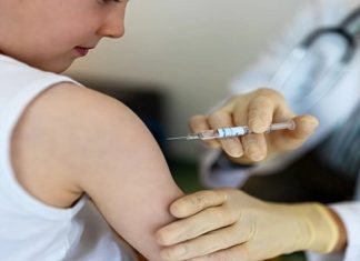 15 ਤੋਂ 18 ਸਾਲ ਤੱਕ ਦੇ ਬੱਚਿਆਂ ਨੂੰ ਲੱਗੇਗਾ ਕੋਰੋਨਾ ਟੀਕਾ, ਸਿਹਤ ਕਰਮਚਾਰੀਆਂ ਨੂੰ ਤੀਸਰੀ ਡੋਜ਼ ਪਹਿਲਾਂ ਵਾਲੀ ਹੀ ਲੱਗੇਗੀ, 3 ਜਨਵਰੀ ਤੋਂ ਨਵੇਂ ਪੜਾਅ ਦੀ ਤਿਆਰੀ