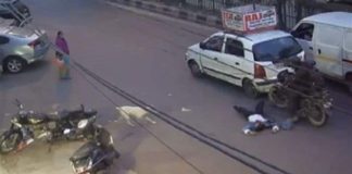 ਦਿੱਲੀ ਦੇ ਸ਼ਾਲੀਮਾਰ ਬਾਗ ‘ਚ ਔਰਤ ਨੂੰ 200 ਮੀਟਰ ਤੱਕ ਘੜੀਸਦੇ ਲੈ ਗਏ ਲੁਟੇਰੇ, ਘਟਨਾ CCTV ‘ਚ ਕੈਦ