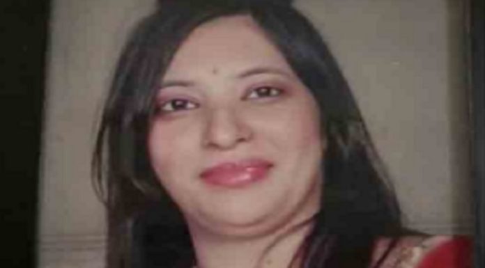 ਜਲੰਧਰ ਦੇ ਵੱਡੇ ਕਾਰੋਬਾਰੀ ਦੀ ਪਤਨੀ ਨੇ ਪਹਿਲਾਂ ਕੱਟੀਆਂ ਨਾੜਾਂ ਫਿਰ ਲਿਆ ਫਾਹਾ, ਲਾਸ਼ ਕੋਲ ਸਲਫਾਸ ਵੀ ਮਿਲੀ; ਮਾਪਿਆਂ ਦਾ ਆਰੋਪ- ਇਹ ਖੁਦਕੁਸ਼ੀ ਨਹੀਂ, ਕਤਲ ਹੈ