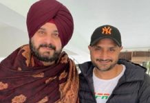 ਕੀ ਕਾਂਗਰਸ ਦਾ ‘ਹੱਥ’ ਫੜਨਗੇ ਹਰਭਜਨ ਸਿੰਘ? ਨਵਜੋਤ ਸਿੱਧੂ ਨੇ ਭੱਜੀ ਨਾਲ ਸ਼ੇਅਰ ਕੀਤੀ “ਸੰਭਾਵਨਾਵਾਂ ਨਾਲ ਭਰੀ ਤਸਵੀਰ…