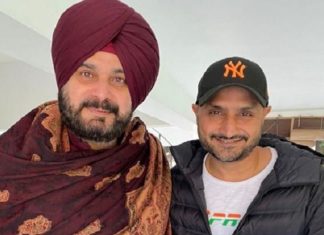 ਕੀ ਕਾਂਗਰਸ ਦਾ ‘ਹੱਥ’ ਫੜਨਗੇ ਹਰਭਜਨ ਸਿੰਘ? ਨਵਜੋਤ ਸਿੱਧੂ ਨੇ ਭੱਜੀ ਨਾਲ ਸ਼ੇਅਰ ਕੀਤੀ “ਸੰਭਾਵਨਾਵਾਂ ਨਾਲ ਭਰੀ ਤਸਵੀਰ…