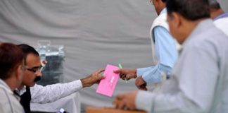 ਕੋਰੋਨਾ ਮਰੀਜ਼ ਵੀ ਪਾ ਸਕਣਗੇ ਵੋਟ, ਪੜ੍ਹੋ ਕੀ ਹੋਵੇਗਾ ਪ੍ਰੋਸੈਸ