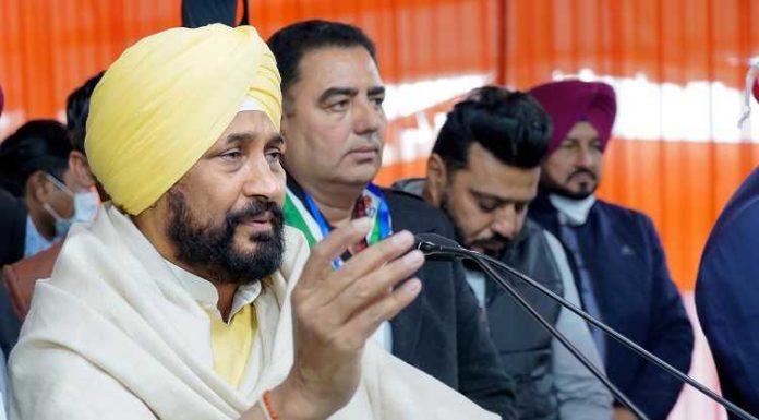 ਸਾਡੀ ਦੇਸ਼ ਭਗਤੀ ‘ਤੇ ਸਵਾਲ ਉਠਾਉਣਾ ਅਤੇ ਪੰਜਾਬ ਨੂੰ ਬਦਨਾਮ ਕਰਨਾ ਬੰਦ ਕਰੋ: ਮੁੱਖ ਮੰਤਰੀ ਦੀ ਮੋਦੀ ਨੂੰ ਦੋ-ਟੁੱਕ