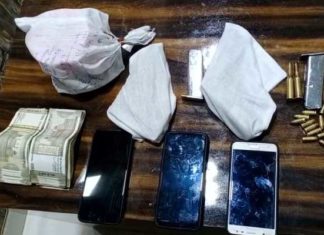 ਨਵੇਂ ਸਾਲ ‘ਤੇ ਵਾਰਦਾਤ ਨੂੰ ਅੰਜਾਮ ਦੇਣ ਦੀ ਫਿਰਾਕ ‘ਚ ਸਨ 3 ਨੌਜਵਾਨ, ਸਰਹੱਦੀ ਇਲਾਕੇ ਕਲਾਨੌਰ ਤੋਂ ਨਜਾਇਜ਼ ਅਸਲੇ ਸਮੇਤ ਕੀਤਾ ਗ੍ਰਿਫ਼ਤਾਰ