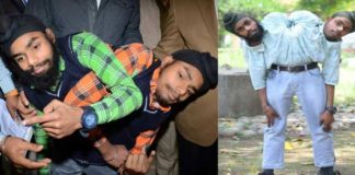 ਸਰੀਰ ਇੱਕ, ਬੰਦੇ 2 : ਸੋਹਣਾ ਨੇ ਕਿਸ ਨੂੰ ਵੋਟ ਪਾਈ ਮੋਹਨਾ ਨਹੀਂ ਪਤਾ ਤੇ ਮੋਹਨਾ ਦੇ ਵੋਟ ਬਾਰੇ ਸੋਹਣਾ ਨੂੰ ਨਹੀਂ ਪਤਾ, ਵੇਖੋ ਵੀਡੀਓ