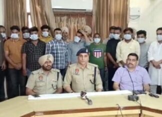 ਪੁਲਿਸ ਹੱਥ ਲੱਗੀ ਵੱਡੀ ਕਾਮਯਾਬੀ, ਵੱਡੀ ਗਿਣਤੀ ‘ਚ ਹਥਿਆਰਾਂ ਸਮੇਤ 16 ਵਿਅਕਤੀ ਕਾਬੂ