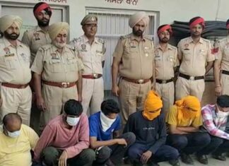 ਨਸ਼ੇ ਦੀ ਦਲਦਲ ‘ਚ ਫਸੀ ਪੁਲਿਸ ਦੀ ਆਪਣੀ ਹੀ ਫਿਲੌਰ ਟ੍ਰੇਨਿੰਗ ਅਕੈਡਮੀ, 5 ਹੋਰ ਮੁਲਾਜ਼ਮ ਨਸ਼ੇ ਦੇ ਕੇਸ ‘ਚ ਗ੍ਰਿਫਤਾਰ, ਔਰਤ ਤੋਂ ਖਰੀਦ ਕੇ ਅਕੈਡਮੀ ‘ਚ ਵੇਚਦੇ ਸੀ