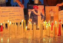 ਸਿੱਧੂ ਦੇ ਫੈਨਜ ਨੇ ਭਾਵੁਕ ਹੁੰਦਿਆਂ ਕਿਹਾ,-ਮਾੜੇ ਸਿਸਟਮ ਦੀ ਭੇਟ ਚੜ੍ਹਿਆ ਏ ਸਾਡਾ ਭਰਾ