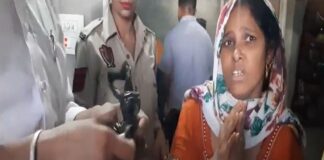 ਪੰਜਾਬ ਪੁਲਸ ਨੇ ਫਰੋਲ ਸੁੱਟੇ ਗੰਨਾ ਪਿੰਡ ਦੇ ਲੋਕਾਂ ਦੇ ਡਰੰਮ ਤੇ ਪੇਟੀਆਂ, 11 ਲੋਕਾਂ ‘ਤੇ ਐੱਨਡੀਪੀਐੱਸ ਤਹਿਤ ਪਰਚਾ