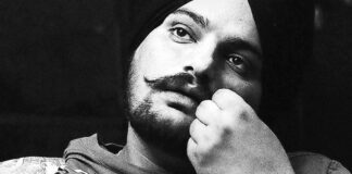 ਅੰਤਿਮ ਸੰਸਕਾਰ ਮੌਕੇ ਇਕੱਠੇ ਹੋਏ ਪਿੰਡ ਦੇ ਲੋਕਾਂ ਨੇ ਕਿਹਾ-ਪ੍ਰਸਿੱਧੀ ਹੀ ਸਿੱਧੂ ਮੂਸੇਵਾਲਾ ਨੂੰ ਲੈ ਬੈਠੀ