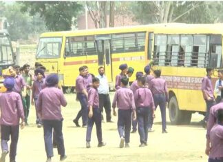 ਸਰਕਾਰ ਦੇ ਨਿਯਮ ਛਿੱਕੇ ’ਤੇ : 43 ਡਿਗਰੀ ਤਾਪਮਾਨ ’ਚ ਵੀ ਬੱਚਿਆਂ ਦੀਆਂ ਲਗਾਈਆਂ ਜਾ ਰਹੀਆਂ ਨੇ ਕਲਾਸਾਂ