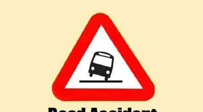 ਵਿਆਹੁਤਾ ਦੀ ਪ੍ਰੇਮੀ ਨਾਲ ਸੜਕ ਹਾਦਸੇ ‘ਚ ਮੌਤ, ਪਤੀ ਕਹਿੰਦਾ ਉਸਦੀ ਪਤਨੀ ਦੇ ਪ੍ਰੇਮੀ ਨੇ ਜਾਣਬੁਝ ਕੇ ਖੰਭੇ ‘ਚ ਮਾਰੀ ਬਾਈਕ