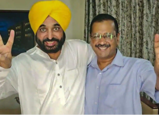 ਭਗਵੰਤ ਮਾਨ ਦੇ ਵਿਆਹ ‘ਚ ਪਿਤਾ ਦੀਆਂ ਰਸਮਾਂ ਅਰਵਿੰਦ ਕੇਜਰੀਵਾਲ ਨਿਭਾਉਣਗੇ, ਸੀਐਮ ਦੇ ਪਿਤਾ ਮਾਸਟਰ ਮੋਹਿੰਦਰ ਦੀ ਹੋ ਚੁੱਕੀ ਹੈ ਮੌਤ